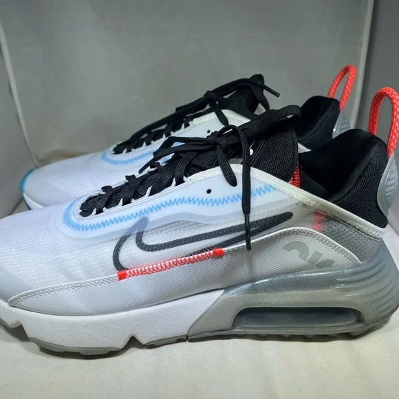 nike air max 2090 mens white and blue
